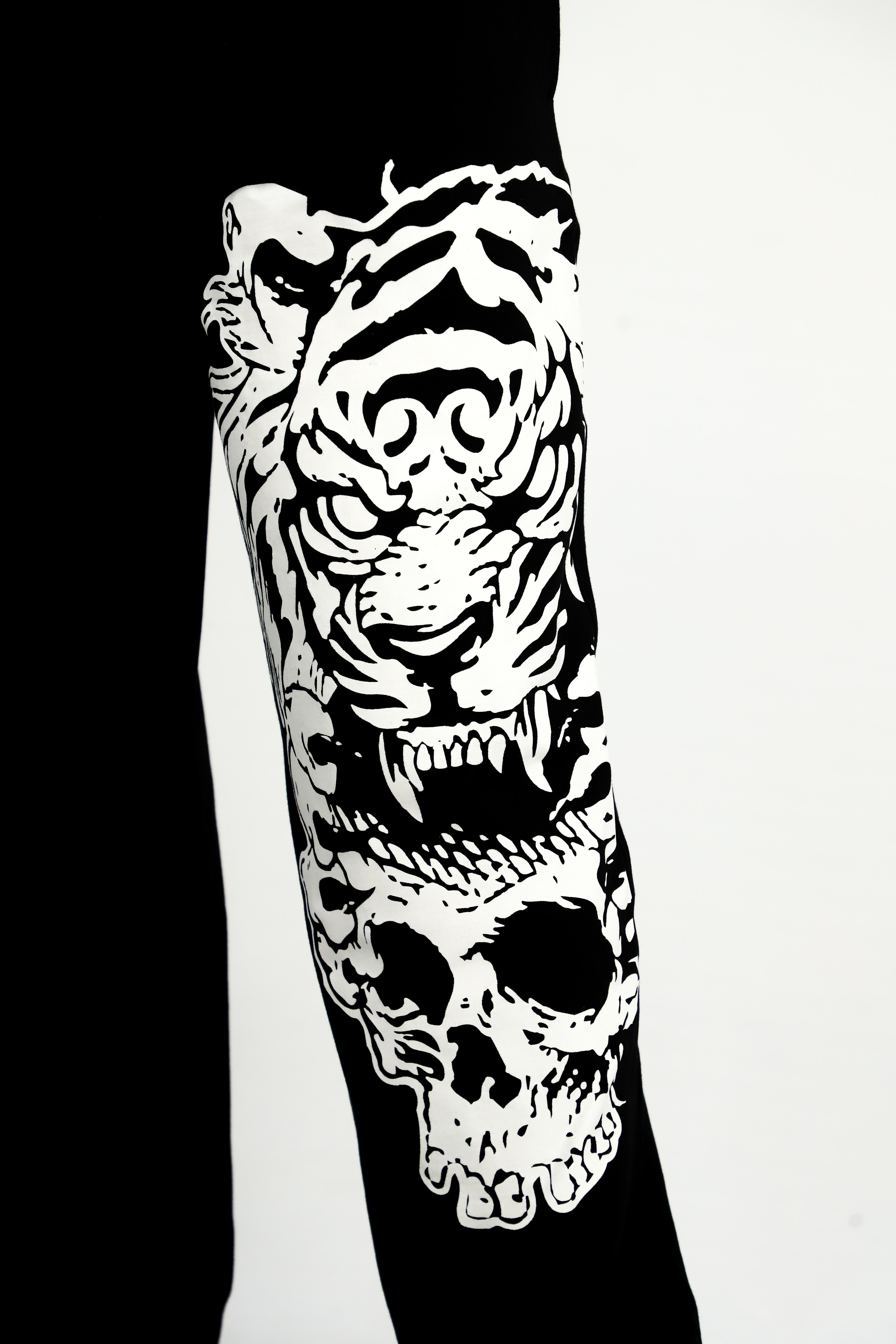 TIGER SKULL WIDE LEG JOGGERS